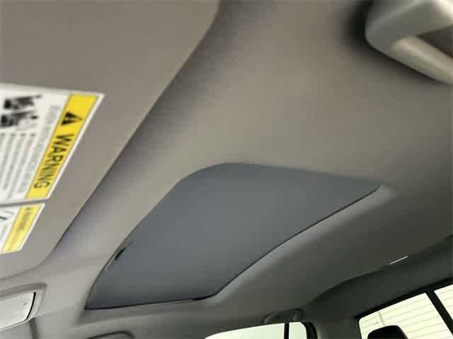 Thumbnail: 2023 Honda Ridgeline - 28