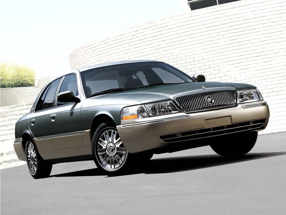 2005 Mercury Grand Marquis GS's photo