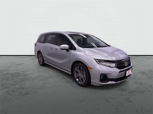 2025 Honda Odyssey Touring 2