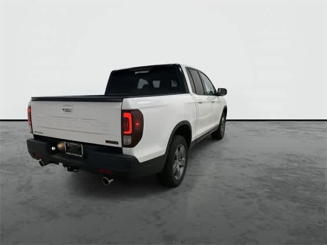 Thumbnail: 2025 Honda Ridgeline - 3