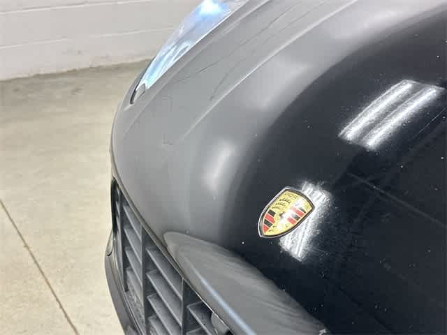 Thumbnail: 2018 Porsche Macan - 30