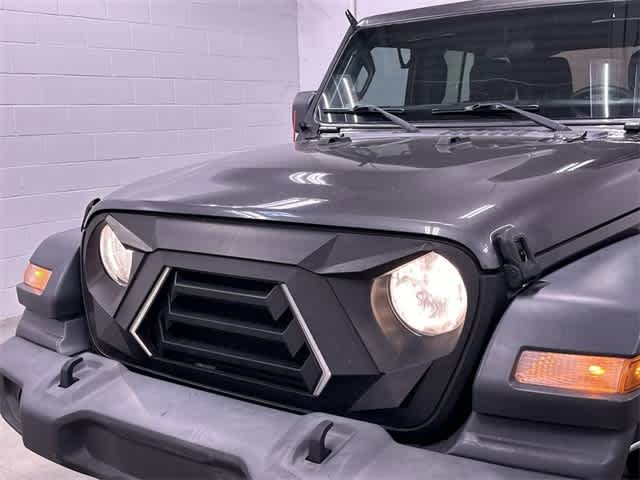 Thumbnail: 2018 Jeep Wrangler - 32