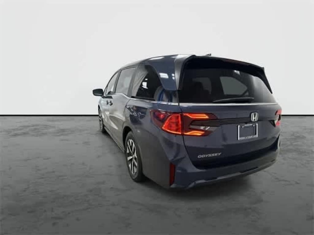 New 2026 Honda Odyssey EX-L Van Passenger