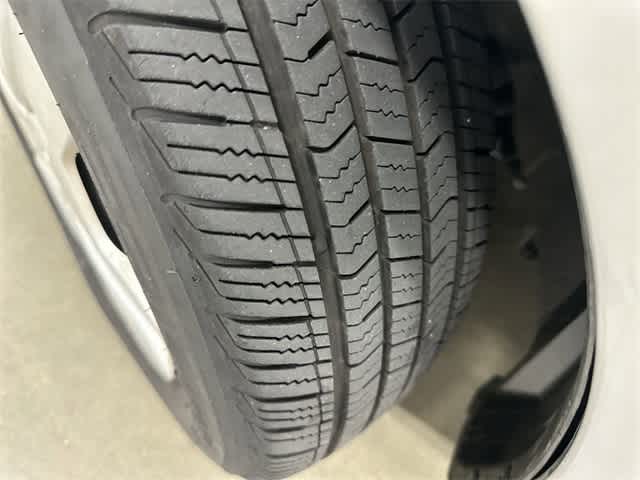 Thumbnail: 2013 Honda Fit - 28