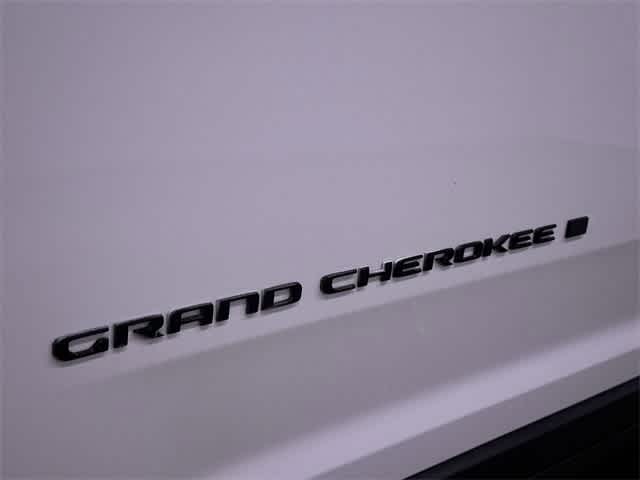 2023 Jeep Grand Cherokee Laredo 31