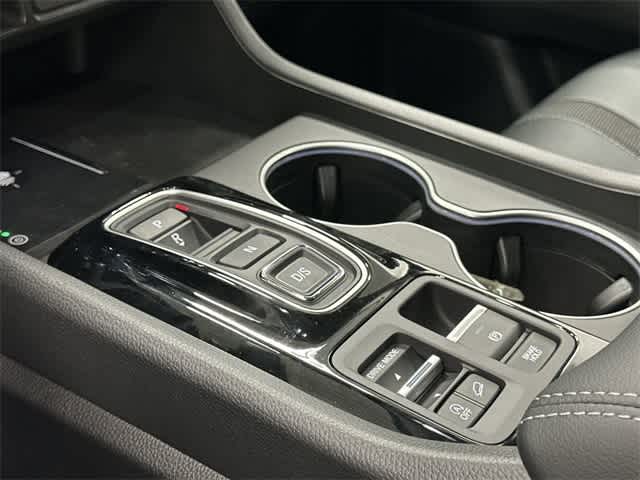 Thumbnail: 2025 Honda Pilot - 25