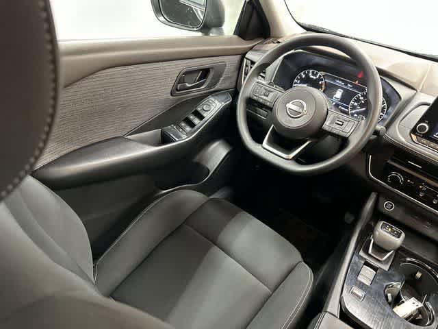 Thumbnail: 2023 Nissan Rogue - 12