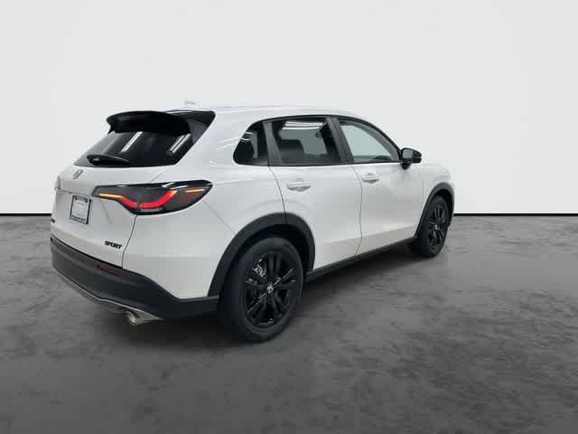 Thumbnail: 2026 Honda HR-V - 4