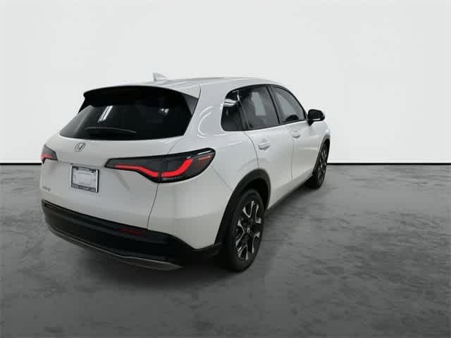 Thumbnail: 2026 Honda HR-V - 3