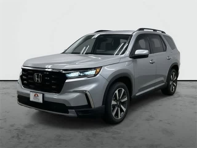 2025 Honda Pilot Touring's photo