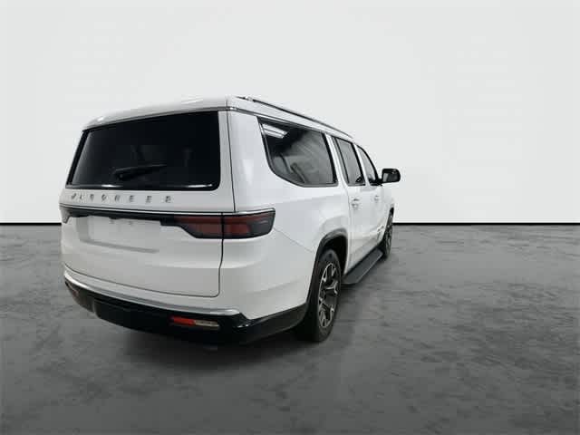 Thumbnail: 2023 Jeep Wagoneer - 3
