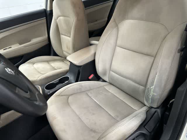 Thumbnail: 2017 Hyundai Elantra - 10