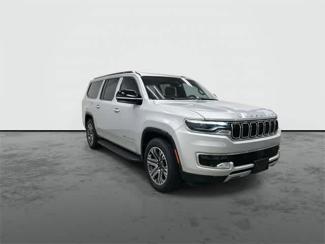 Thumbnail: 2023 Jeep Wagoneer - 6