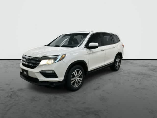 Thumbnail: 2017 Honda Pilot - 8
