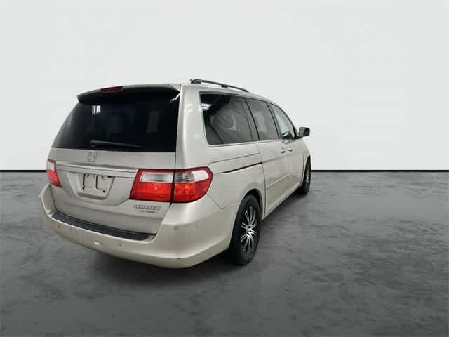 Thumbnail: 2005 Honda Odyssey - 3