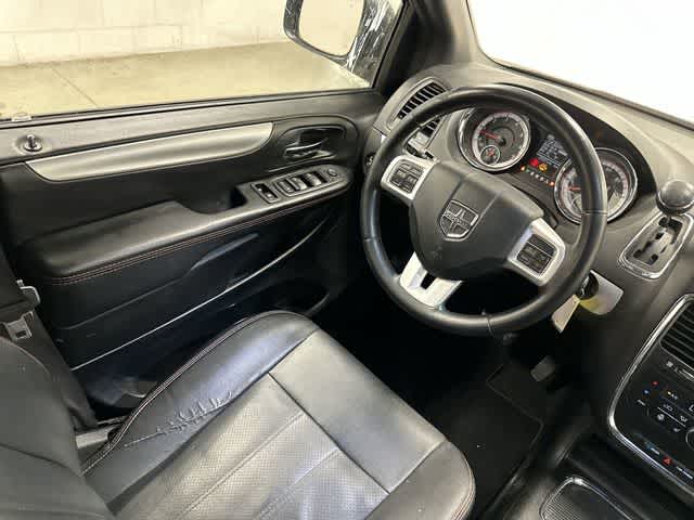 Thumbnail: 2019 Dodge Grand Caravan - 12