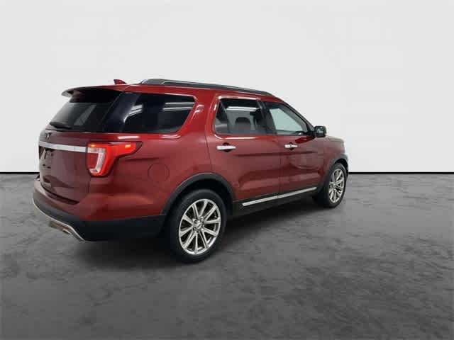 Thumbnail: 2017 Ford Explorer - 4