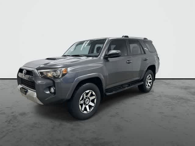 Thumbnail: 2018 Toyota 4Runner - 8