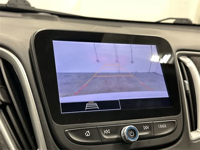 Thumbnail: 2024 Chevrolet Malibu - 23