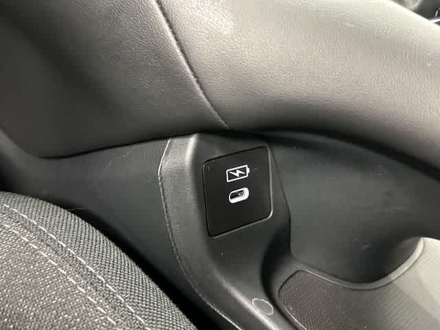 Thumbnail: 2026 Honda HR-V - 25