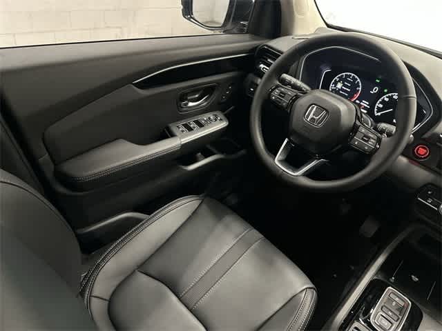 Thumbnail: 2025 Honda Pilot - 12