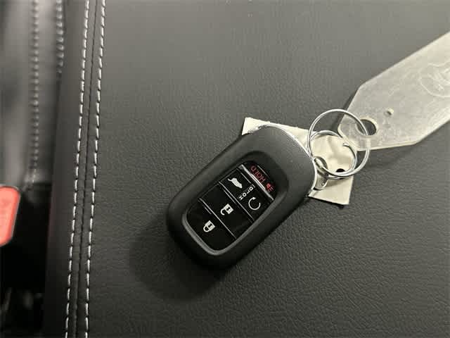 Thumbnail: 2025 Honda Pilot - 32