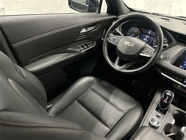 Thumbnail: 2021 Cadillac XT4 - 12