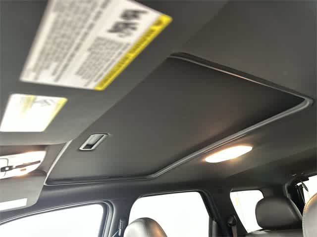 Thumbnail: 2012 Ford Escape - 26