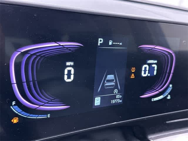 2024 Kia Sportage EX 17
