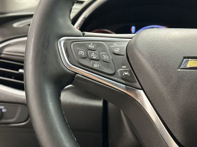 Thumbnail: 2024 Chevrolet Malibu - 17