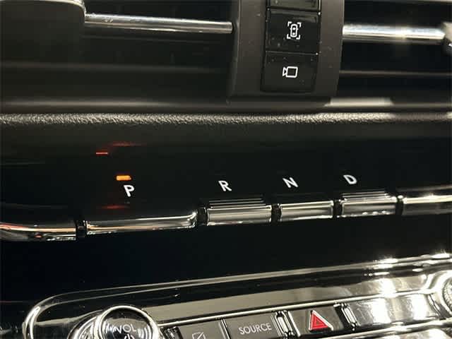 2022 Lincoln Corsair Standard 25