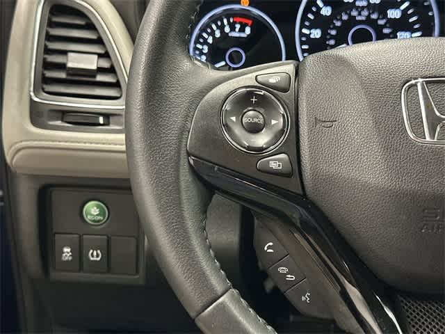 Thumbnail: 2016 Honda HR-V - 17