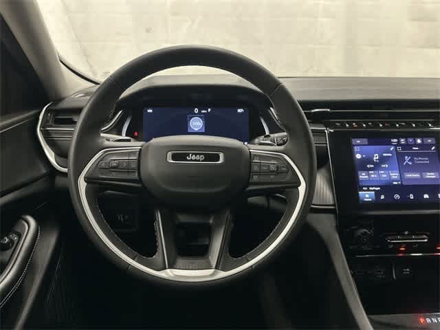 Thumbnail: 2023 Jeep Grand Cherokee - 15