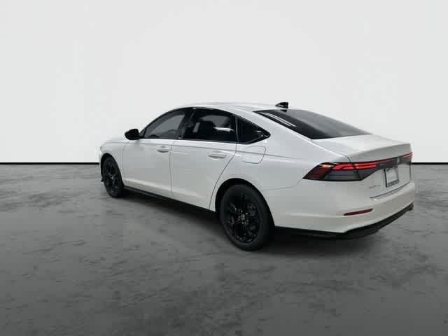 Thumbnail: 2025 Honda Accord - 9