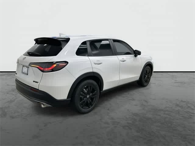 2026 Honda HR-V Sport photo 3