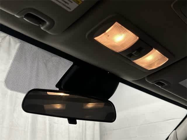 Thumbnail: 2022 Nissan Frontier - 21