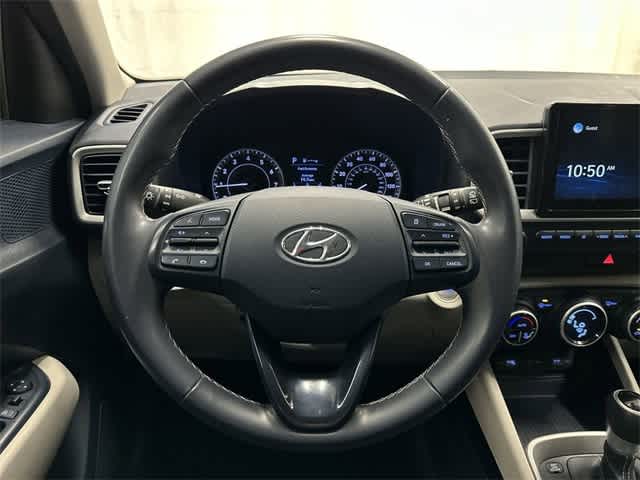 Thumbnail: 2022 Hyundai Venue - 15