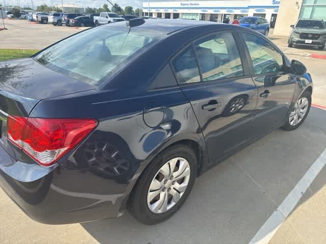 Thumbnail: 2016 Chevrolet Cruze - 5