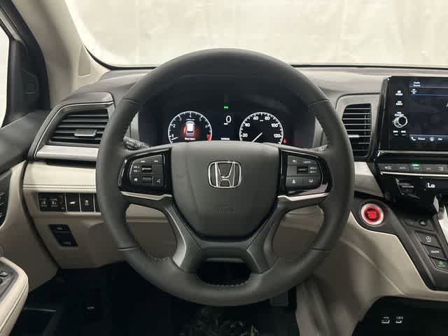 Thumbnail: 2026 Honda Odyssey - 15
