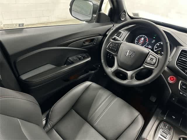 Thumbnail: 2025 Honda Ridgeline - 12