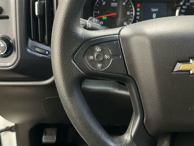 Thumbnail: 2018 Chevrolet Silverado 2500 - 17