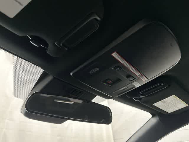 Thumbnail: 2025 Toyota Camry - 21