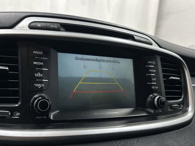 Thumbnail: 2017 Kia Sorento - 23