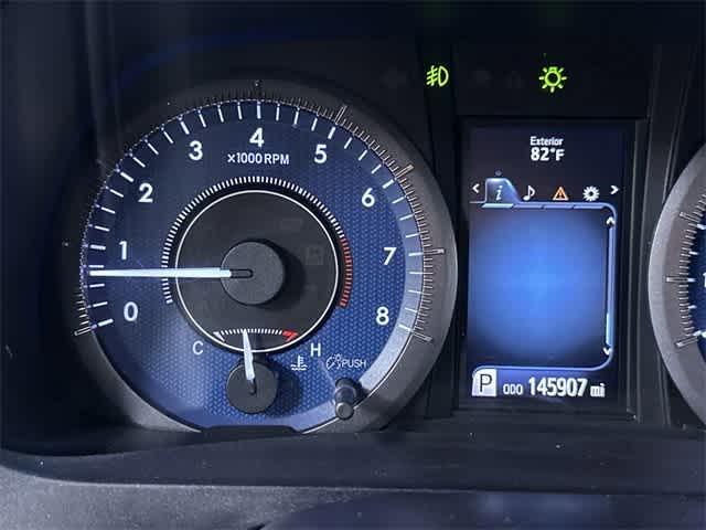 Thumbnail: 2015 Toyota Sienna - 16