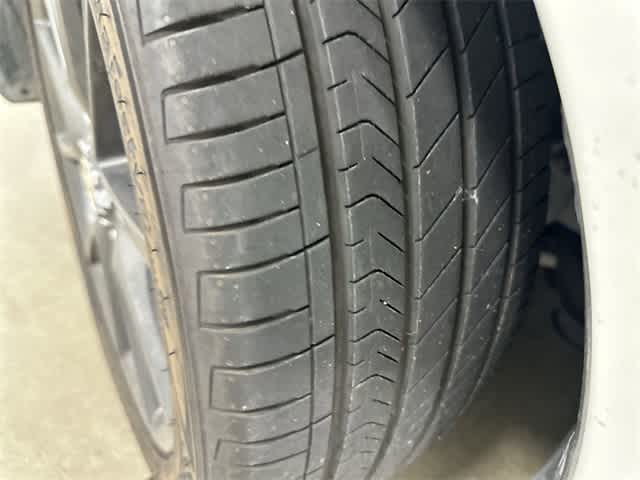 Thumbnail: 2014 Mazda MX-5 Miata - 26