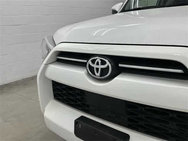 Thumbnail: 2024 Toyota 4Runner - 31