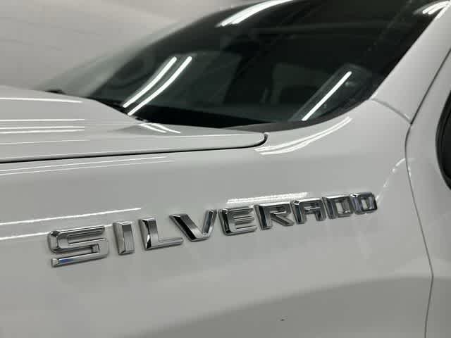 Thumbnail: 2021 Chevrolet Silverado 1500 - 30