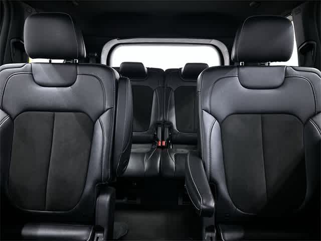 2023 Jeep Grand Cherokee Laredo 15