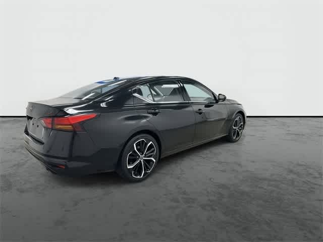 Thumbnail: 2024 Nissan Altima - 4