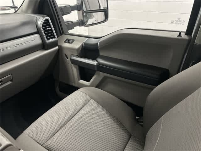 Thumbnail: 2022 Ford F-350 - 13